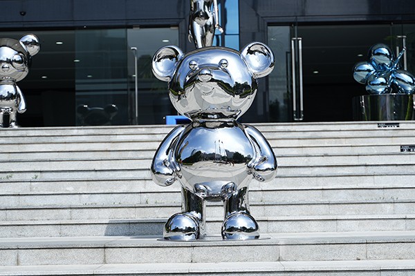 Stainless Steel Fat Bear Sculpture For Interior Decoration